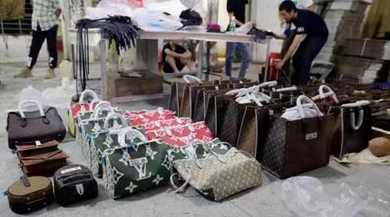 你從迪拜專柜買的奢侈品 可能來自這里…