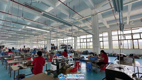 信宜線束廠小時(shí)工周結(jié)1100,15一個(gè)小時(shí)包吃住,倉庫 手工外發(fā)線束廠招周結(jié)1100,夜班小時(shí)工信宜工業(yè)園總廠業(yè)務(wù)擴(kuò)展,生產(chǎn)團(tuán)隊(duì)擴(kuò)招以下人員1 日結(jié)小時(shí)工15一個(gè)小時(shí) 包吃宵夜