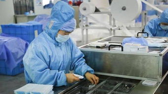 婆婆包水餃 女兒洗衣服 老公送飯,濟(jì)寧口罩廠女工特忙